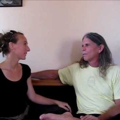 David Williams talks about injury in yoga - video